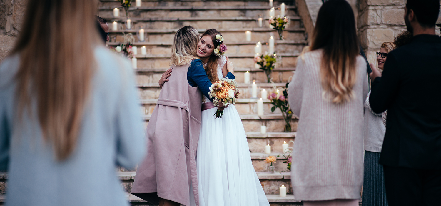 wedding guests at winter wedding